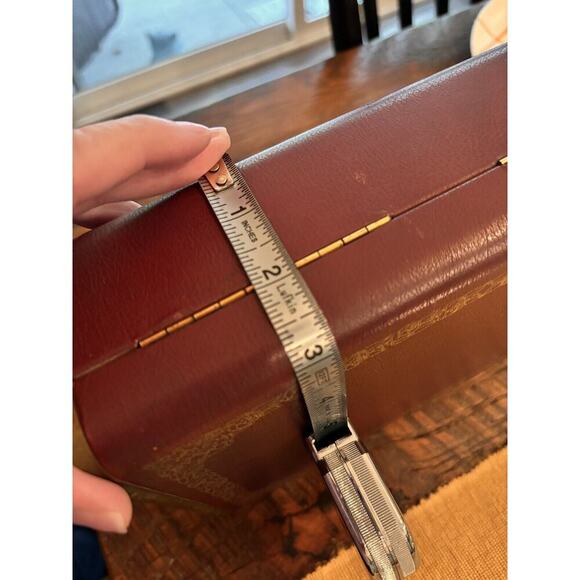 Vintage Farrington 9.5" x 6.5" Texol Two-tier Hard Jewelry Box Burgandy 60's - Picture 11 of 13